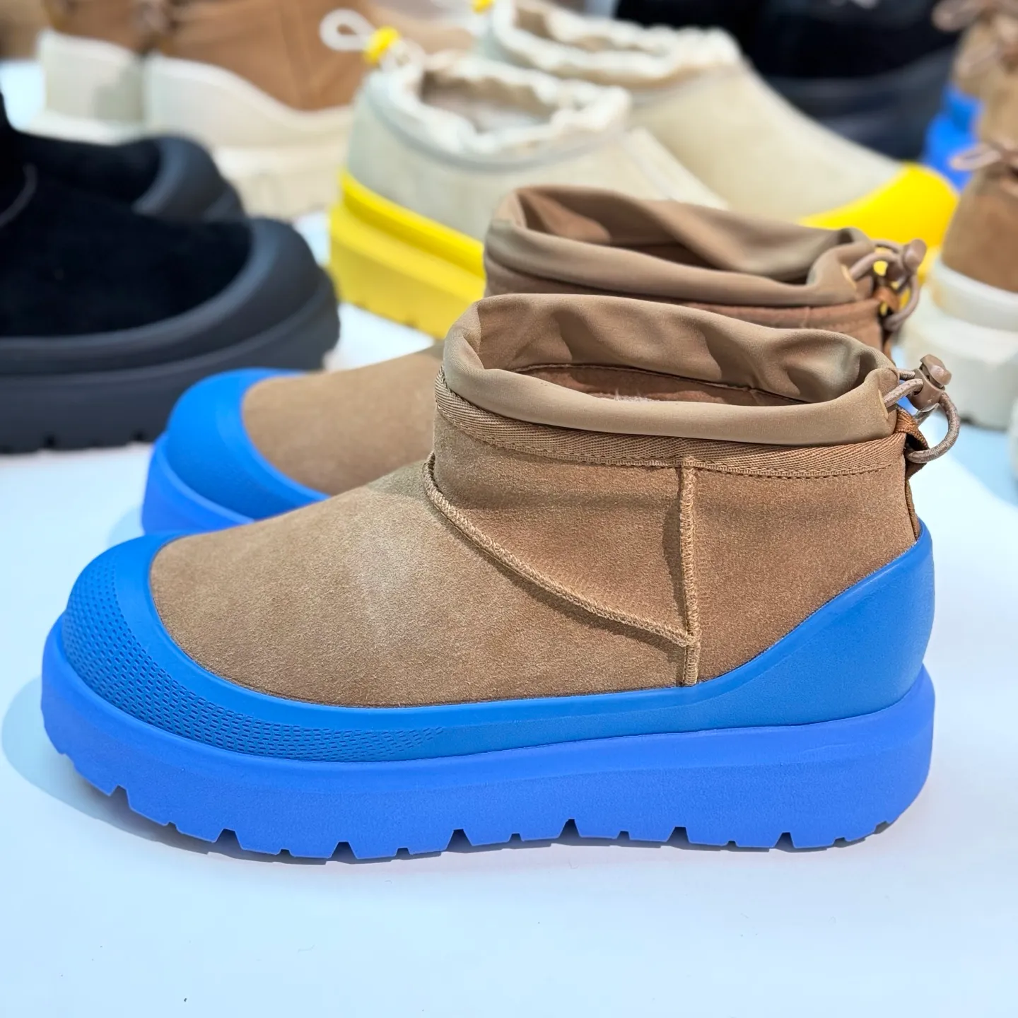 Local 💰600 2025 new Wang Yibo 4196 exclusive version original OEM grade UGG Wang Yibo same model high-end exclusive supply pyramid-top workmanship quality high-end needs to come #big advantage supply❗️❗️❗️ low-top men's and women's shoes size: 36 37 38 39 40 41 42 43 44 45